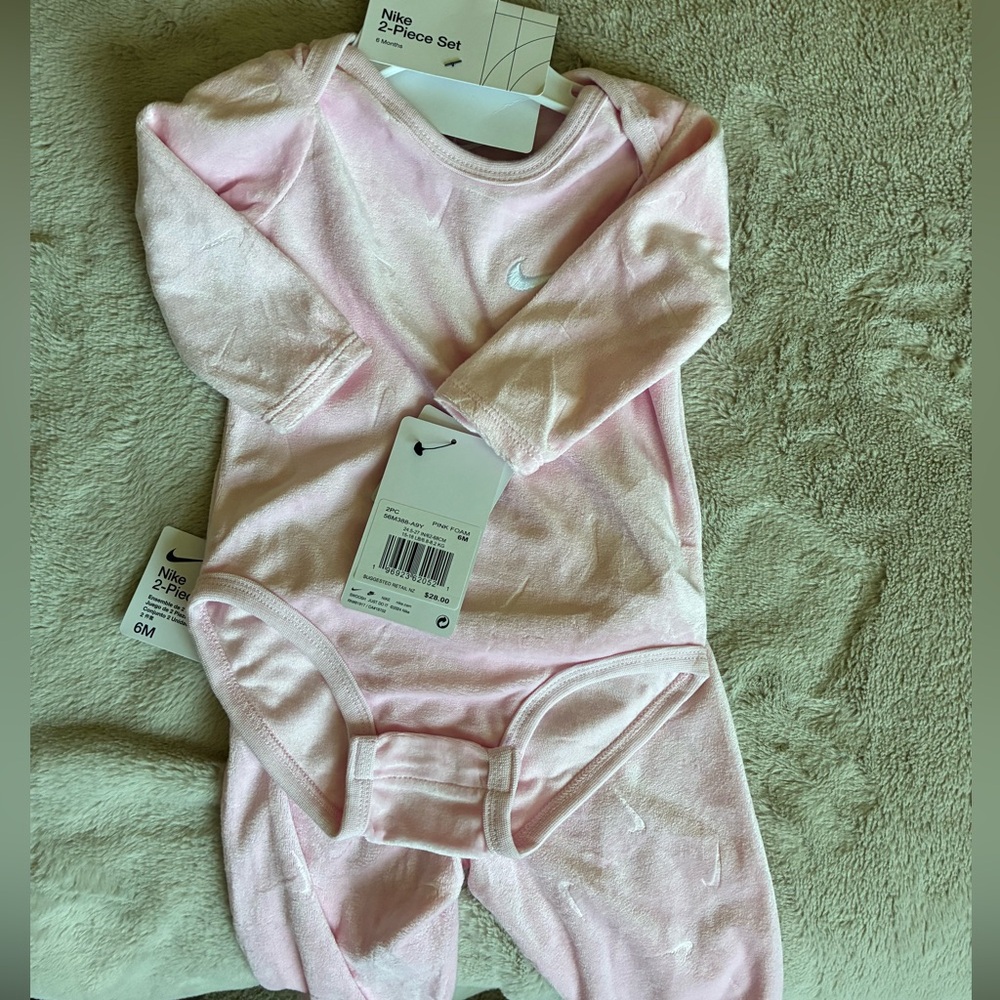 Nike Soft Pink Baby Matching Set